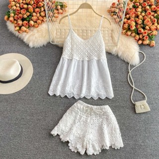 Sexy v-collar hollowed-out lace sling vest fashion wide-legged short trousers look thin two-piece suit