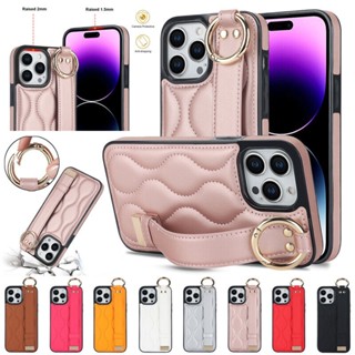 สําหรับ iPhone X XR XS Max 7 8 Plus สายรัดข้อมือหนัง เคสแหวน ขาตั้ง