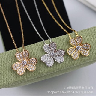 Lucky Clover สร้อยคอโซ่ จี้รูปดอกไม้ ประดับเพชร สามกลีบ สไตล์เกาหลี สําหรับผู้หญิง