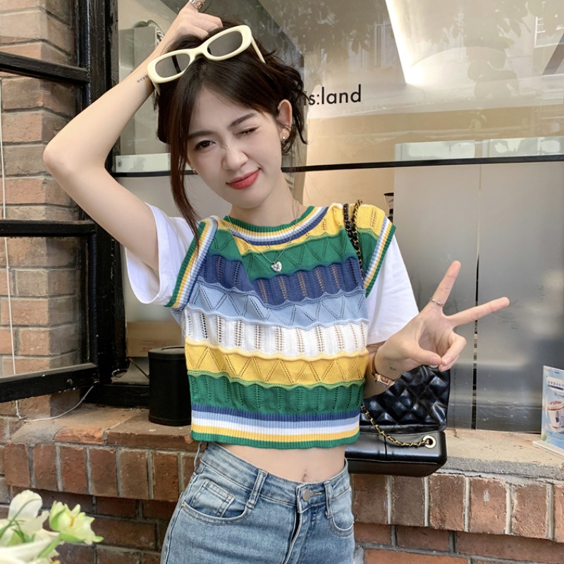 623381 เสื้อยืดแขนสั้น เปิดไหล่ เข้ารูป เอวสูง ผ้าถัก ลายทาง สีสันสดใส สองชิ้น