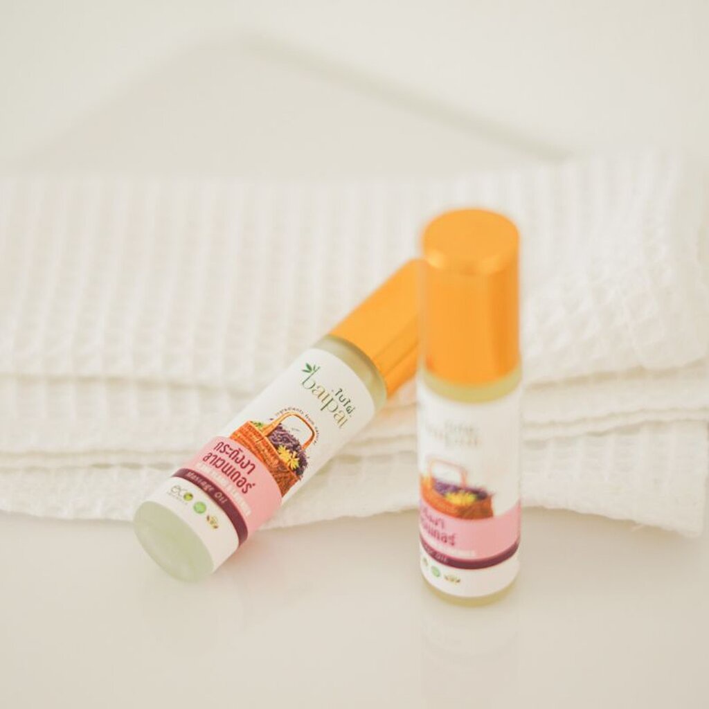 Baipai ลูกกลิ้ง น้ำมันนวด กระดังงาลาเวนเดอร์ โรลเลอร์ 8ML Aroma Massage Oil Rollon ( Yangyang and Lavender )