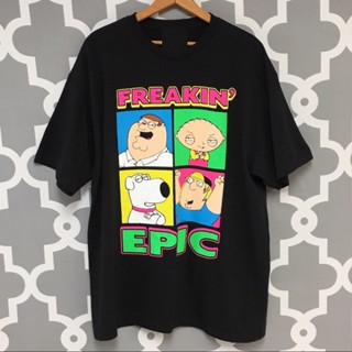 ขายดี เสื้อยืดลําลอง แขนสั้น พิมพ์ลาย Family Guy แฟชั่นสําหรับผู้ชาย 645534