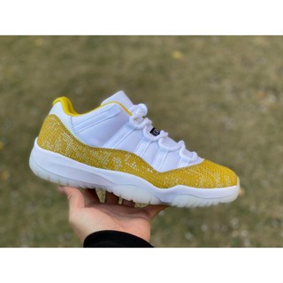 Ah7860-107 Air Jordan 11 Retro Low WMNS "Yellow Snakeskin" AJ11 รองเท้าผ้าใบ รองเท้าบาสเก็ตบอล DVDE