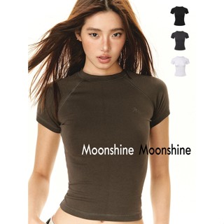 Moon  เสื้อครอป เสื้อแฟชั่นผู้หญิง y2k สีพื้น สําหรับผู้หญิง ใส่ไปคลับ ปาร์ตี้ 2023 Beautiful Stylish ทันสมัย สบาย A29J1QC 36Z230909