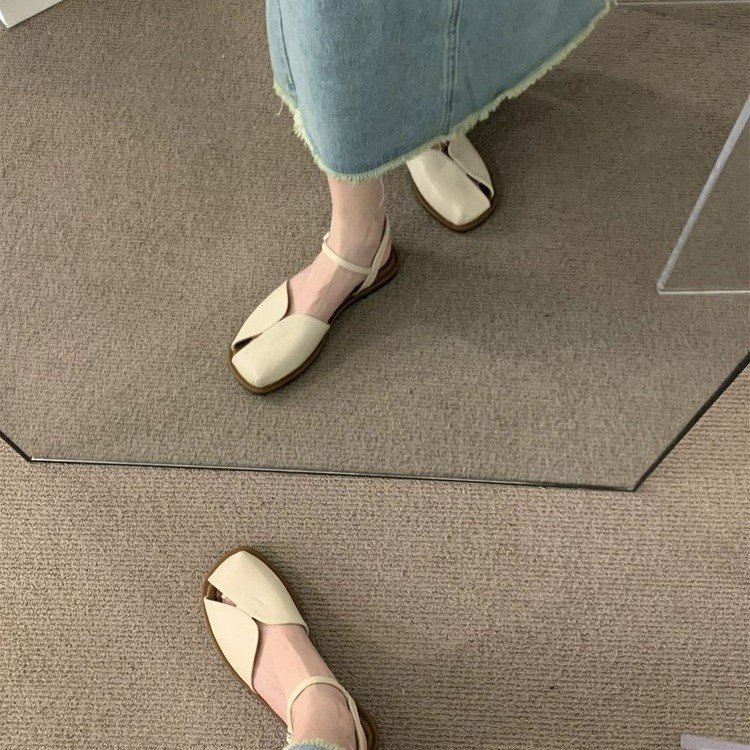 รองเท้าแตะ ส้นแบน แต่งสายรัดข้อเท้า แต่งรูกลวง แฟชั่นสําหรับผู้หญิง - รูปที่ 2