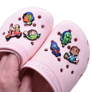 เข็มกลัด ลายการ์ตูนดิสนีย์ Luca Jibbitz อุปกรณ์เสริม สําหรับตกแต่งรองเท้า Crocs Luca รถจักรยานยนต์