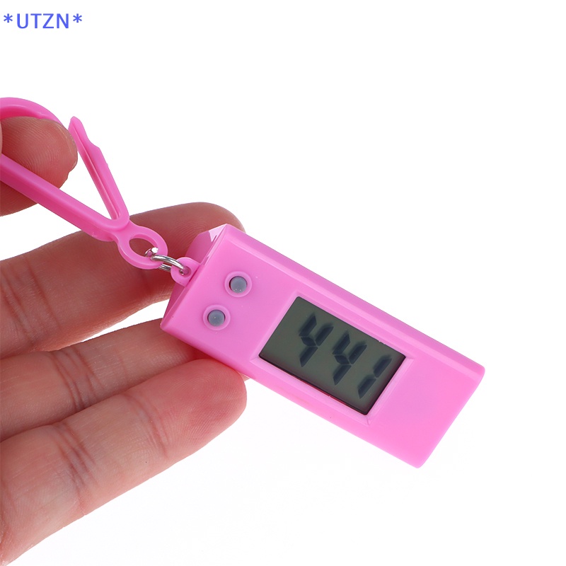 Utzn> พวงกุญแจนาฬิกาดิจิทัล อิเล็กทรอนิกส์ ทรงสามเหลี่ยม ขนาดเล็ก ของขวัญ สําหรับนักเรียน ผู้ชาย และผู้หญิง