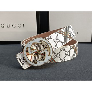 G.c เข็มขัดแฟชั่น ลายทาง สีขาว ใส่สบาย ทนทาน สําหรับผู้ชาย (ความยาวเข็มขัด: 105.110.115.120 125) YXK8 RKAJ