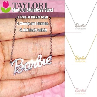 Taylor1 สร้อยคอโชคเกอร์ สเตนเลส ลายตัวอักษร บาร์บี้ น่ารัก สไตล์เกาหลี สําหรับผู้หญิง