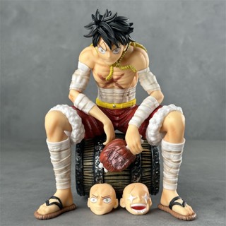 โมเดลฟิกเกอร์ PVC รูปปั้นอนิเมะ One Piece Luffy Eat Meat Star Eyes Monkey D Luffy Squatting ของเล่นสะสม สําหรับเด็ก