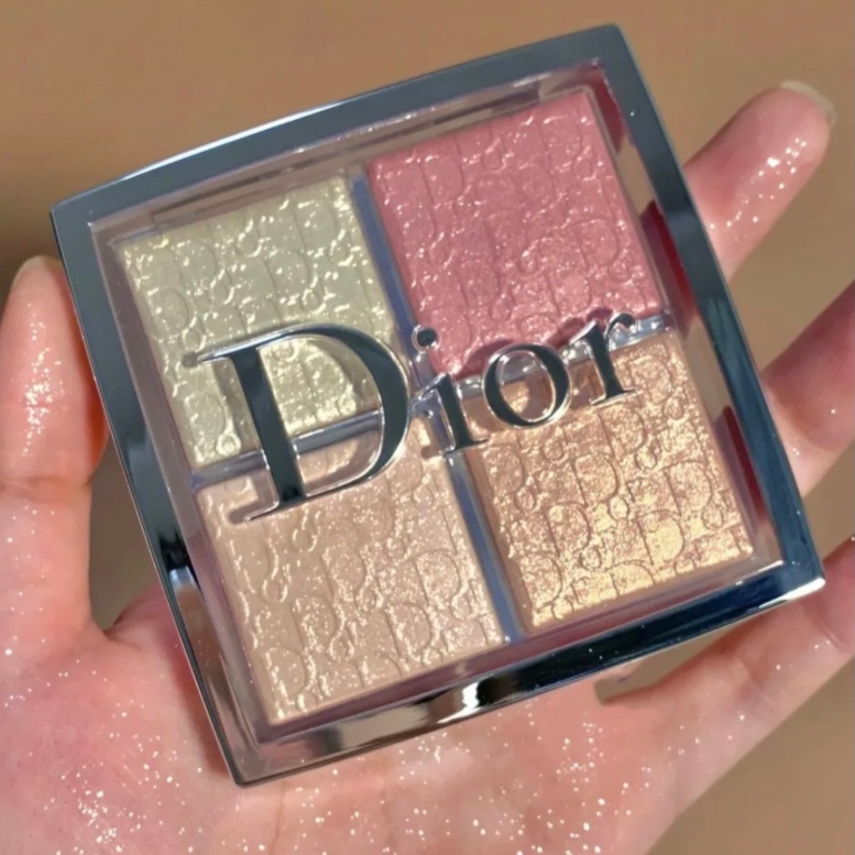 Di 4 Color Highlight Powder Blusher Composite Disc 10g