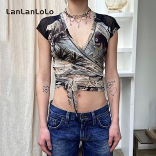 Lanlanlolo เสื้อยืดซีทรู แขนกุด คอวี พิมพ์ลาย สไตล์วินเทจ สําหรับผู้หญิง 2023