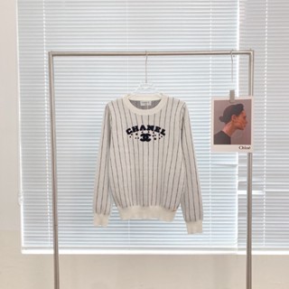 ❤️❤️【พร้อมส่ง】❤️❤️  Chane*** ใหม่ เสื้อกันหนาวคาร์ดิแกน แขนยาว ผ้าถัก สําหรับผู้หญิง และผู้ชาย 2023