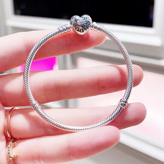 สร้อยข้อมือหัวใจเงิน 925 กับกำมะหยี่