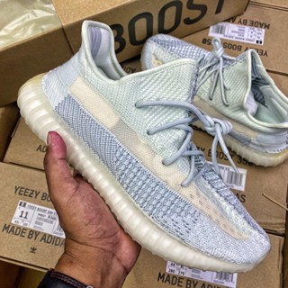 Yeezy BOOST 350 V2 - สีคลาวด์ไวท์ 5RPP