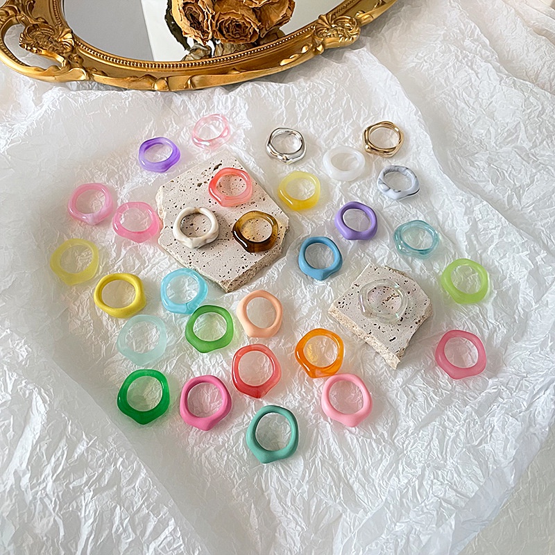 แหวนเรซิ่นน่ารัก สีแคนดี้ แบบเรียบง่าย สําหรับเด็กนักเรียน ขายส่ง
