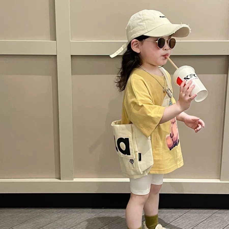 เหมาะสําหรับเสื ้ อยืดลายการ ์ ตูนขนาดกลางและยาว 5-28 กก . + กางเกงขาสั ้ นรัดรูปเกาหลีคอกลมหลวมชุดด ้ านบน