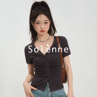 Solenne  เสื้อครอป เสื้อยืดผู้หญิง ครอป baby tee สาวเรโทร 2023 NEW Style Stylish สวย ทันสมัย High quality A29J1LC 36Z230909