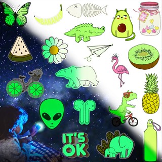 10/20/30pcs Cute Glow in the Dark Stickers Toys for Kid Luminous Stickers Laptop Water Bottle Car Guitar Waterproof Sticker Pack