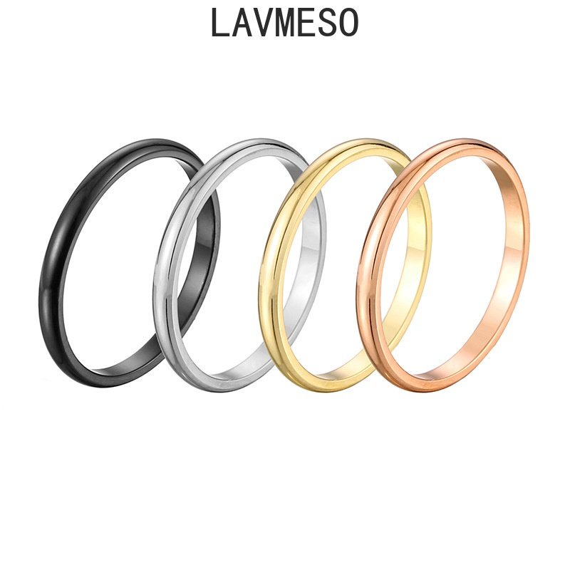 แหวนเหล็กไทเทเนียม ป้องกันการซีดจาง เข้ากับทุกการแต่งกาย แฟชั่นสําหรับของขวัญวัน