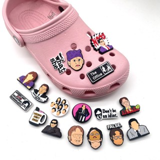 (1 ชิ้น) จี้Clog ตกแต่งชุดอุปกรณ์เสริมทั้งหมด Croc charm จิ๊บบิท Charms Chain Croc charmจิ๊บบิทติดรองเท้า Charm croc shoe Croc jibbitz Charm jitbitz Jitbitz Jibitz ตุ๊กตาติดรองเท้า jibbitz crocs ตัวติดรองเท้า crocs รองเท้า เครื่องประดับแฟชั่น