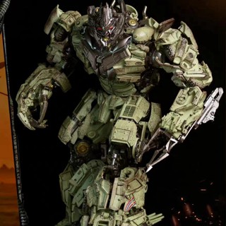 Unique Toys R-05 R05 Transformation UT MG Tank Megatank Desperado Battle Damaged Version Action Figure Robot Deformed Toys Gifts