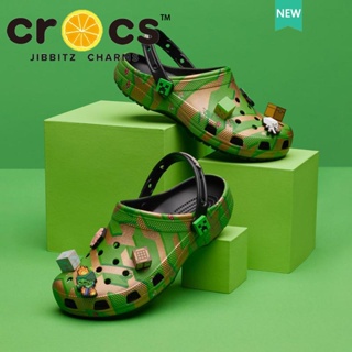 crocs แท้ เด็ก CLASSIC MINECRAFT ELEVATED CLOG รองเท้าแตะกันลื่น#207721