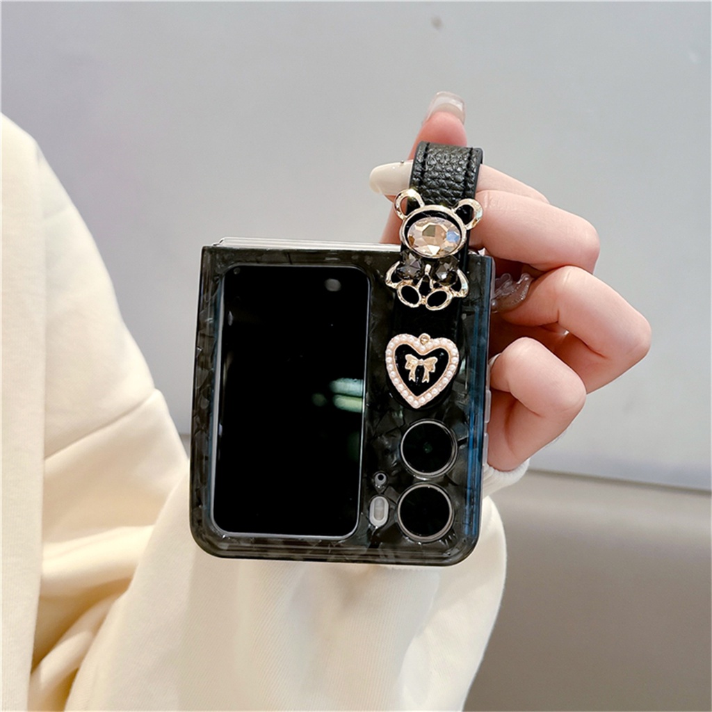 เคสโทรศัพท์มือถือ กันกระแทก ปิดด้านหลัง ประดับโบว์ ลายหมี หัวใจ พร้อมสายคล้องข้อมือ สไตล์เกาหลี สําหรับ OPPO Find N2 Flip Find N2 Flip Find N2