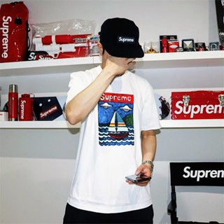 Supreme เสื้อยืดแขนสั้นลําลอง ผ้าฝ้าย 100% พิมพ์ลายเรือใบ สไตล์สตรีท ใส่สบาย สําหรับผู้ชาย และผู้หญิง