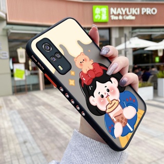 เคสโทรศัพท์มือถือแบบแข็ง ใส กันกระแทก ลายการ์ตูนเด็กผู้หญิงชานม มีลายด้านข้าง สําหรับ VIVO Y51 2020 Y31 2021 Y51A Y53s 4G