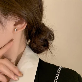 E444 Hypoallergenic Silver 925 ต่างหูไม่สมมาตร Mangxing ต่างหูเงินแฟชั่นฤดูร้อนเครื่องประดับ