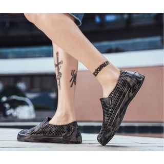 รองเท้าแตะ Crocs ขนาดใหญ่ สําหรับผู้ชาย