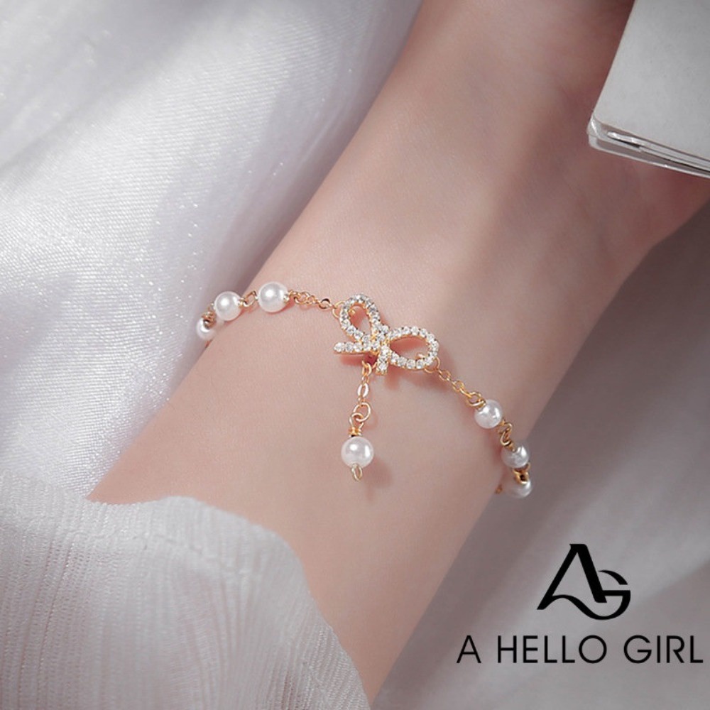 A HELLO GIRL เครื่องประดับ สร้อยข้อมือ สายโซ่ ประดับโบว์ ไข่มุกคริสตัล แบบบาง คุณภาพสูง แฟชั่นสําหรับผู้หญิง