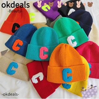 Okdeals หมวกถัก ผ้ากํามะหยี่ขนนิ่ม แบบหนา ให้ความอบอุ่น พิมพ์ลายตัวอักษร แฟชั่นสําหรับนักเรียน