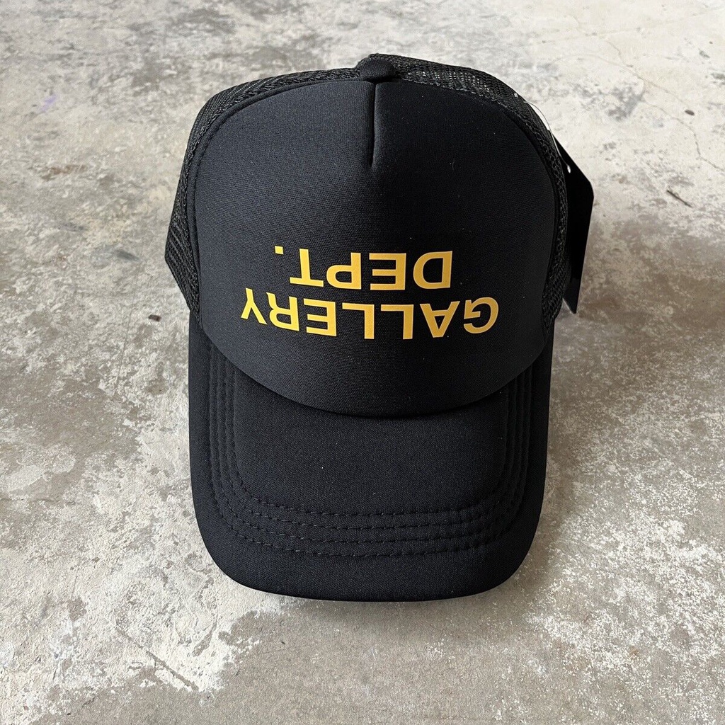 กลับหัว Gallery Dept หมวก Trucker สีดํา