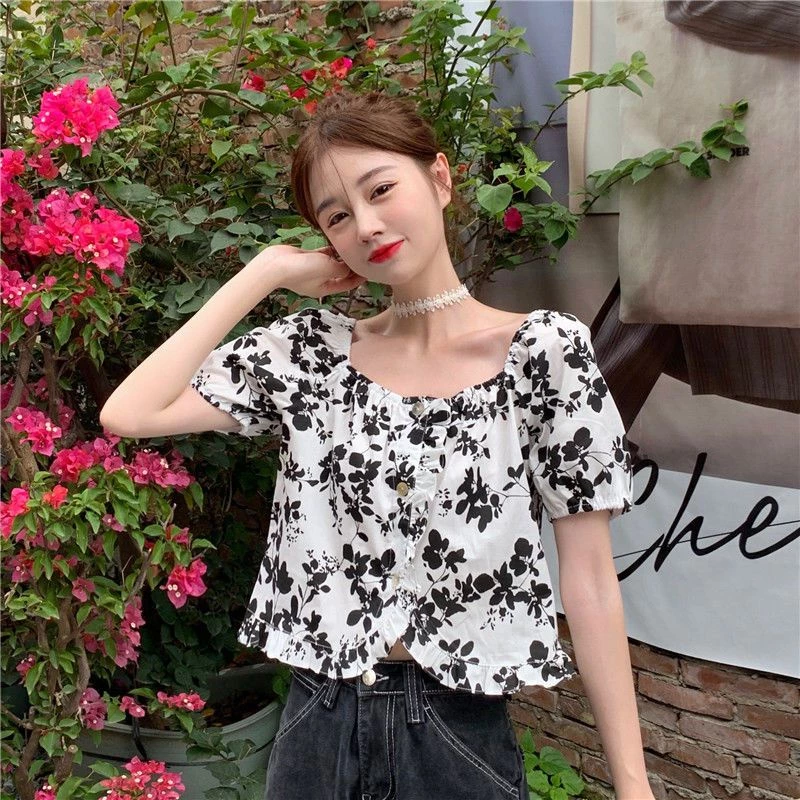 Crush เสื้อเชิ้ตแขนสั้นคอสแควร์ลายดอก สไตล์เกาหลี thumbnail 6