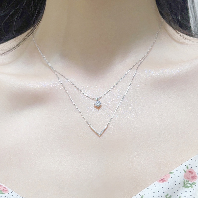 สร้อยคอเงิน 925 จี้คริสตัล รูปตัว V สองชั้น ประดับเพทาย เครื่องประดับ ของขวัญ สําหรับผู้หญิง