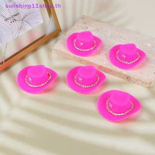 Sunshop หมวกคาวบอย สีชมพู พร้อมสายโซ่ ประดับเพชร อุปกรณ์เสริม สําหรับตุ๊กตาเด็กผู้หญิง 5 ชิ้น