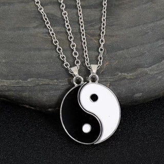 Tiktok hot# European and American film and television peripheral oil stitching necklace tai chi pattern necklace fashion brand fashion simple couple alloy pendant 8vv