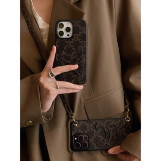 CELINE เคสโทรศัพท์มือถือ พร้อมสายสะพาย และช่องใส่บัตร สําหรับ iphone14 13 12 pro max 14 11 14pro 14plus 13 12 11 promax