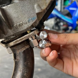 น็อตคอท่อ ลูกโต/ลูกเล็ก คอ32ใส่ได้ ใส่ฝาสูบได้ เบอร์12 สนามจี้ลาย //NB_Motor