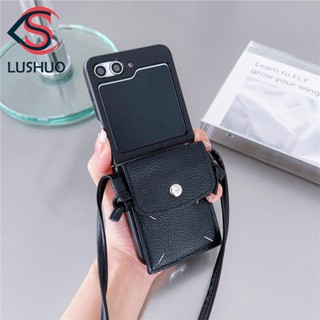 Lushuo เคสโทรศัพท์หนัง สีดํา พร้อมช่องใส่บัตร และสายคล้อง สําหรับ Samsung Galaxy Z Flip 5 ZFlip5 ZFlip 5