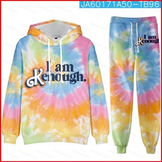 เสื้อกันหนาวแขนยาว มีฮู้ด ลาย I Am Kenough 3 มิติ สีมัดย้อม สําหรับตุ๊กตาบาร์บี้ ทุกเพศ