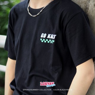 เสื้อยืดแขนสั้น ผ้าฝ้าย พิมพ์ลายการ์ตูน Kart racing Theme Attitude car Document Enlightenment แฟชั่นสําหรับผู้ชาย