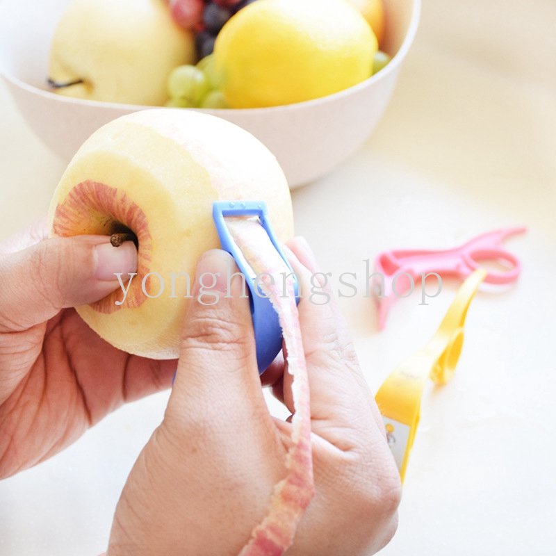 2 IN 1 เครื่องปอกเปลือกผลไม้ แอปเปิ้ล ส้ม สเตนเลส แบบพกพา แมนนวล เครื่องมือปอกเปลือกผัก มันฝรั่ง กบไสโรตารี่ อุปกรณ์สําหรับลูกแมว