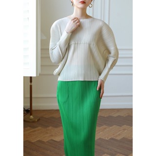 2MUAY รุ่น GJO3635 LONG SLEEVE VOLUME PLEAT TOP เสื้อผู้หญิง เสื้อพลีทคุณภาพ 12สี FREE SIZE