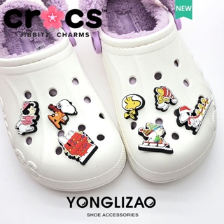 Jibbitz crocs charms หัวเข็มขัดรองเท้า อุปกรณ์เสริมรองเท้า คริสต์มาส สนูปปี้ ซีรีส์ การ์ตูน สนุก ตกแต่งหัวเข็มขัด