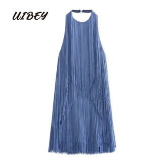 Uibey ชุดเดรส เปิดหลัง ประดับพู่ สีพื้น 2573