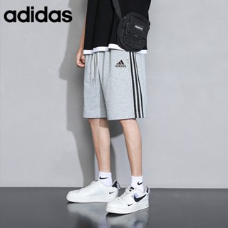 Adidas ของแท้ 100% กางเกงขาสั้นลําลอง ผ้าถัก ระบายอากาศ พิมพ์ลายโลโก้ ทรงหลวม สําหรับผู้ชาย