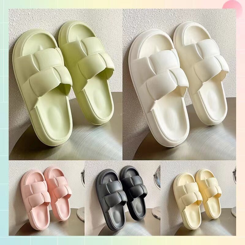 5 สีรองเท้านิ่มรองเท้าแตะแบบสวมสายคาด ดีไซส์มินิมอลสุดๆ มีหลายสีให้เลือก ใส่ทำงานหรือใส่ไปเที่ยวก็ได้ ใส่ลุยน้ำได้ บ้าน